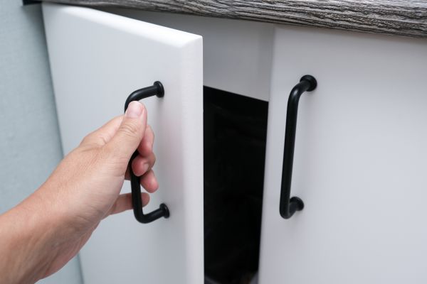 Cabinet Door Repair in Hutto