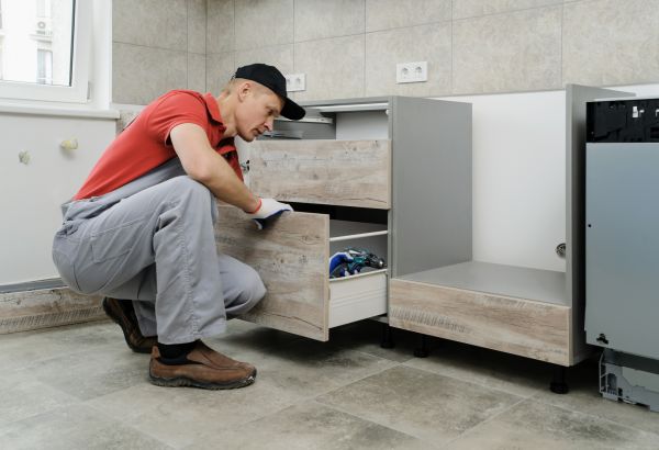 Drawer Installation in Hutto
