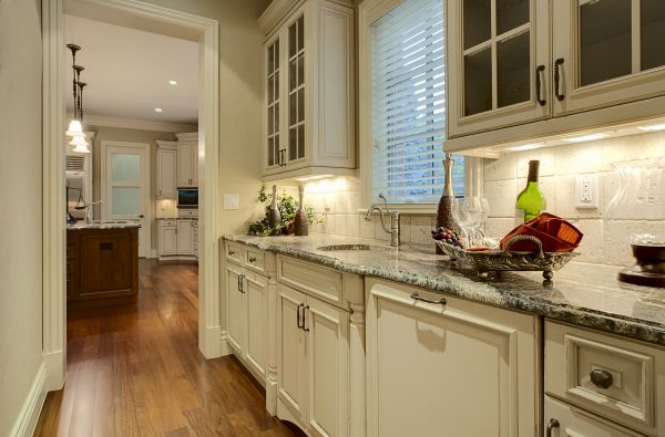 Butlers Pantry Installation in Hutto